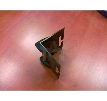 Rohová ochrana pásu malá černá