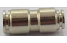 Rychlospojka redukce kovová 8/6